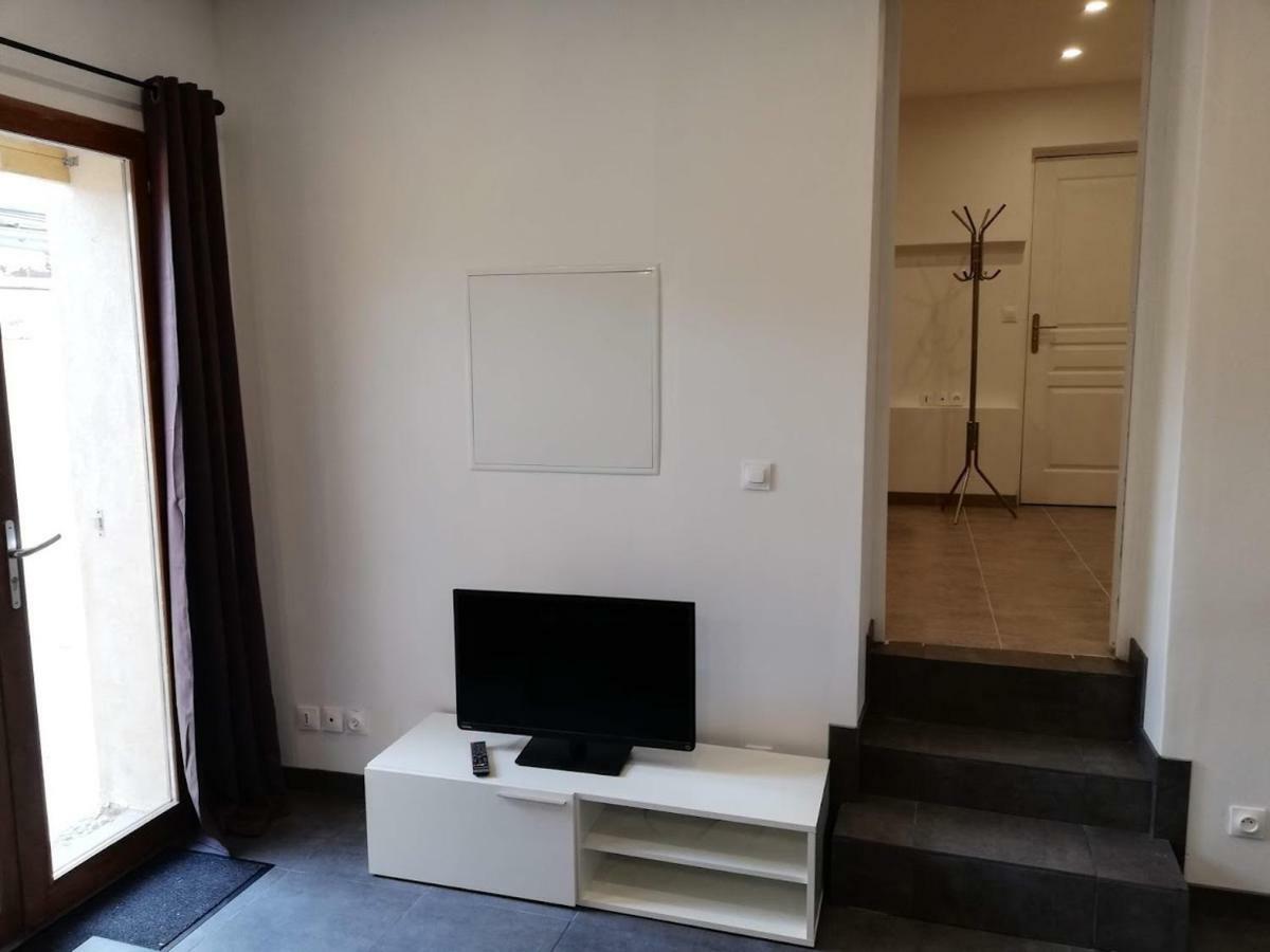 Maison Duplex & Appartement Sur Cour La Ferte-Gaucher Ngoại thất bức ảnh