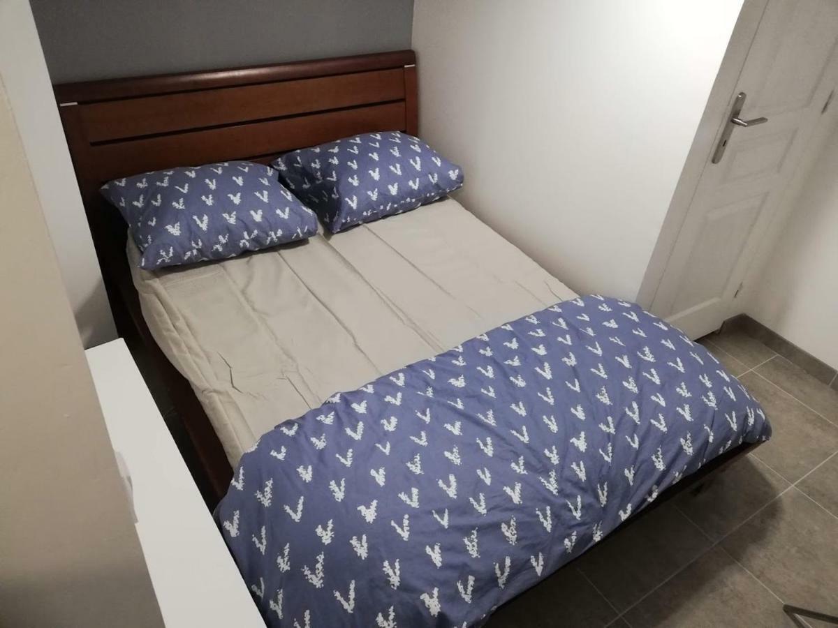 Maison Duplex & Appartement Sur Cour La Ferte-Gaucher Ngoại thất bức ảnh