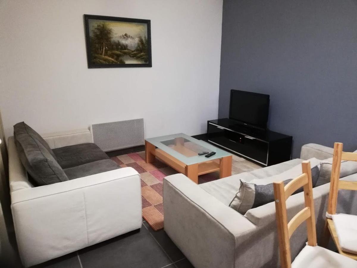 Maison Duplex & Appartement Sur Cour La Ferte-Gaucher Ngoại thất bức ảnh